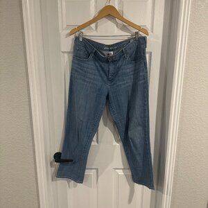 Eddie Bauer Women's Boyfriend Crop Jeans Women Size 12 | Good | Baggy Light Wash